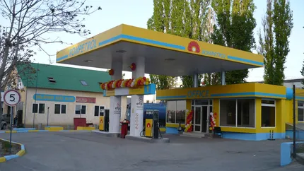 Rompetrol anunta ca este deschis dialogului cu angajatii, dupa protestele de pe platforma Petromidia