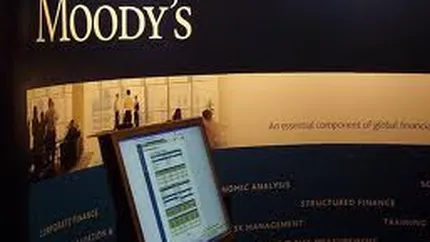 Moody's a retrogradat  grupul care detine S&P