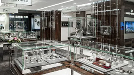 Un magazin de bijuterii din Paris a fost jefuit. Paguba este de milioane de euro