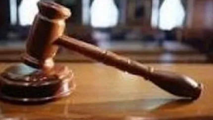 CCR: Modificarile aduse Statutului parlamentarilor sunt neconstitutionale