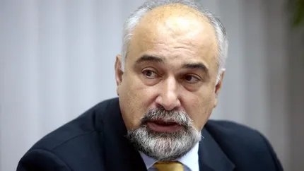 Ministrul economiei: Oltchim a ipotecat bordurile si florile din fata sediului