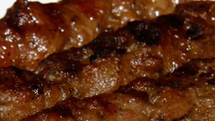 E oficial: Mici cu carne de cal in loc de vita, intr-un supermarket din Bucuresti