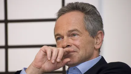 BCR: 800 de angajati concediati in 2013 si niciun bonus pentru sefi la aducerea bancii pe profit