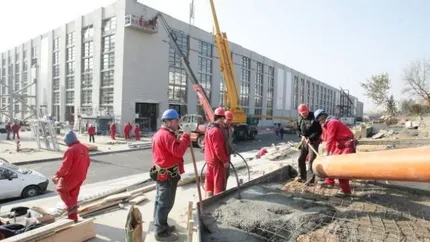 Matache, Ministerul Dezvoltarii: Nu incepem noi proiecte in acest an. Sunt deschise 3.000 de santiere