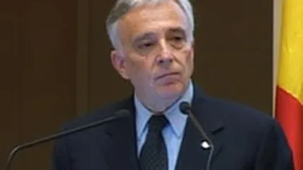 Isarescu: Inainte nu exista Facebook. Tehnologia moderna, una dintre cauzele crizei