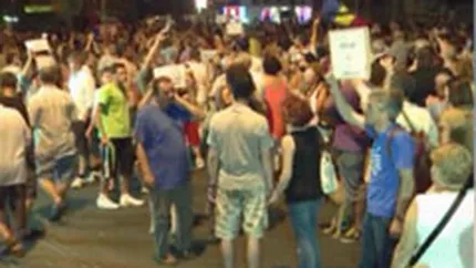 Proteste violente la Istanbul: Zece persoane au fost ranite, iar circa 20 au fost retinute