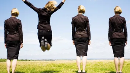 Femeile acopera peste 50% din munca la stat. Dar cate din ele ajung sefe?