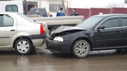 Companiile de asigurari platesc daune in Romania pentru jumatate din masinile asigurate Casco