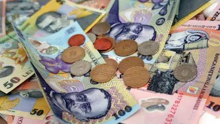 Creditul pentru firme si populatie a scazut in aprilie