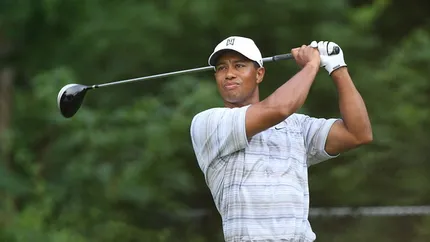Tiger Woods a redevenit cel mai bine platit sportiv din lume. Vezi topul