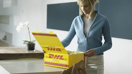 Primul centru de expedieri DHL situat intr-un mall