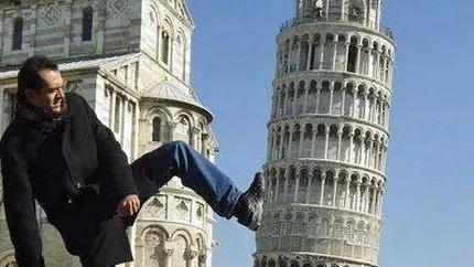 Turnul din Pisa a inceput sa se indrepte