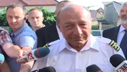 Traian Basescu si-a reconfirmat brevetul de comandant