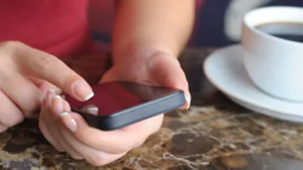 Ce produse mai cumpara romanii: De la smartphone-uri la expresoare