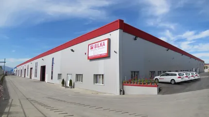 Cum influenteaza agricultura vanzarile de tigla metalica