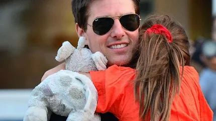 Tom Cruise cere daune de 50 milioane $ de la doua tabloide