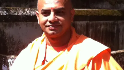 Criza fabricata, conspiratii si nevoia acuta de siguranta. Interviu DB cu un mare maestru indian