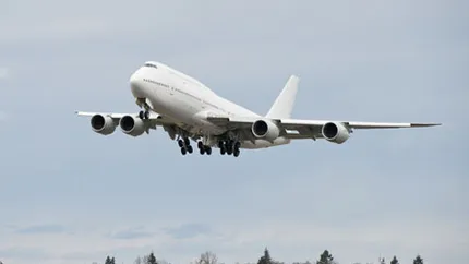 Cea mai mare comanda Boeing: 100 mld. dolari pentru noua versiune a aeronavei 777