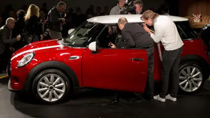 BMW a lansat noul Mini, printr-o investitie de 1,2 milioane de dolari