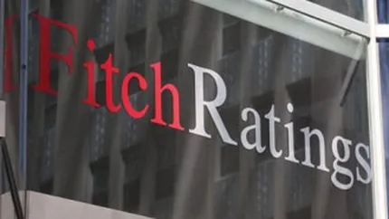 Fitch a retrogradat ratingurile a 13 banci din Ucraina cu o treapta
