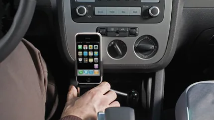 3 din 10 europeni care calatoresc in alta tara nu isi folosesc deloc telefonul mobil