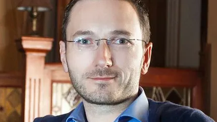 Accace isi ia accounting manager de la PwC