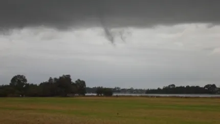 Cod portocaliu de inundatii in opt judete din sudul tarii