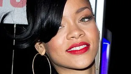 Inel de 42.000 de dolari, cadou pentru Rihanna