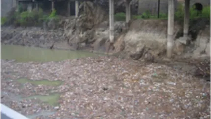 Apele Romane se spala pe maini de gunoaiele de la Hidroelectrica