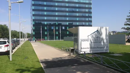 O banca din Romania isi schimba numele si se muta in sediu nou