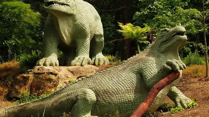 Expozitie de dinozauri la Buzau: 16 machete de diverse marimi si filmulete tematice