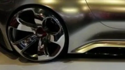 Costa de doua ori mai putin decat Porsche 911, dar acceleraza mai repede