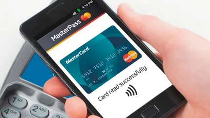 Romanii pot plati cu telefonul mobil la comerciantii care accepta MasterPass in toata lumea