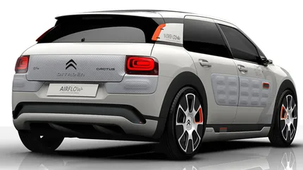 Producatorii auto francezi prezinta noi modele eficiente energetic la salonul de la Paris