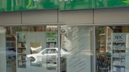 Cel mai mare distribuitor de medicamente cere insolventa unui lant de farmacii vechi de 80 de ani