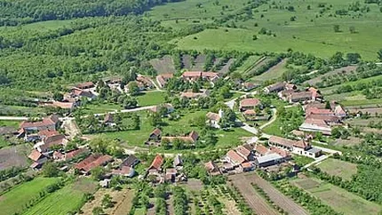 Charlottenburg, singurul sat rotund din Romania