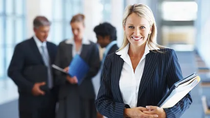 Femeile, 54% din totalul migrantilor romani din strainatate