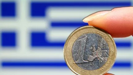 Grecia ar putea introduce o nouă monedă in paralel cu euro