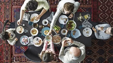 Studiu Ikea: 74% dintre bucureșteni mănâncă în bucătărie de luni până vineri