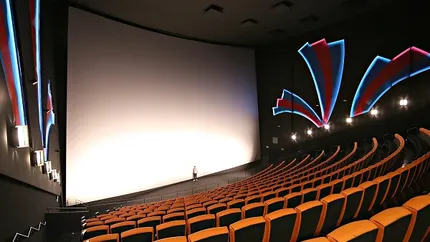 Orasul din Romania unde a fost deschisa sala de cinema IMAX cu cel mai mare ecran din tara