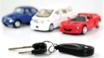Românii încep să-și cumpere mașini la mâna a doua mai noi. Scad vânzările de automobile mai vechi de 10 ani