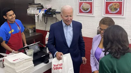 În semn de solidaritate cu americanii afectaţi puternic de inflaţie, Joe Biden a plătit aproape patru ori preţul unei comenzi de mâncare mexicană