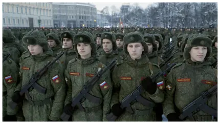 Rusia se pregătește pentru încorporarea de toamnă. 120.000 de tineri ruşi vor fi chemați pentru efectuarea serviciului militar obligatoriu