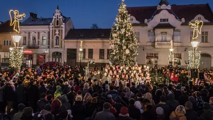 Adio patinoar în Miercurea Ciuc! Prețurile mari la curent duc și la reducerea iluminatului festiv. Primarul Korodi Attila: Prețul o să crescă de 5-6 ori!”