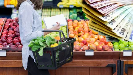 Atenție la alimentele care se scumpesc în anul 2023! Ponturi pentru a cheltui mai puțin la cumpărături în noul an