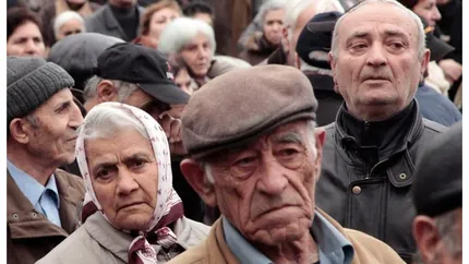 Numărul pensionarilor din România a scăzut cu 7.000 în trimestrul III. Pensia medie lunară a fost 1.856 lei
