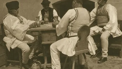 Care este istoria alcoolismului în Romania: acum 150 de ani, țăranii dădeau vin şi ţuică până şi copiilor mici