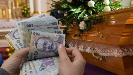 Ajutor de deces 2023. Mai mulți bani pentru înmormântare în acest an. Ce bani primesc românii