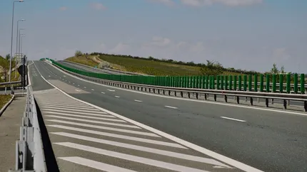 Titi Aur, despre teama de autostradă a românilor: „Merg doar cu 30 km/h în şcoala de şoferi şi se urcă pe autostradă la 130 km/h fără să ştie”