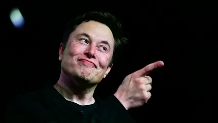 Elon Musk a redevenit cel mai bogat om din lume. Cât a câştigat luni fondatorul Tesla